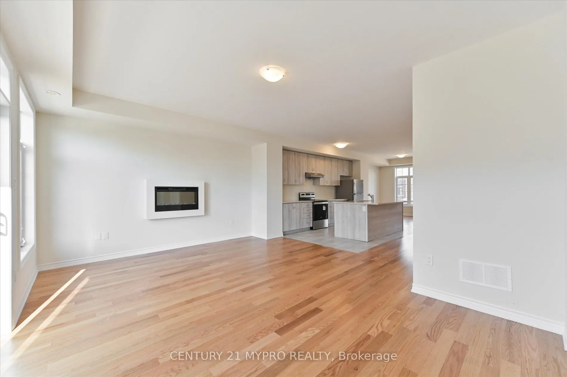 8 Petch Ave