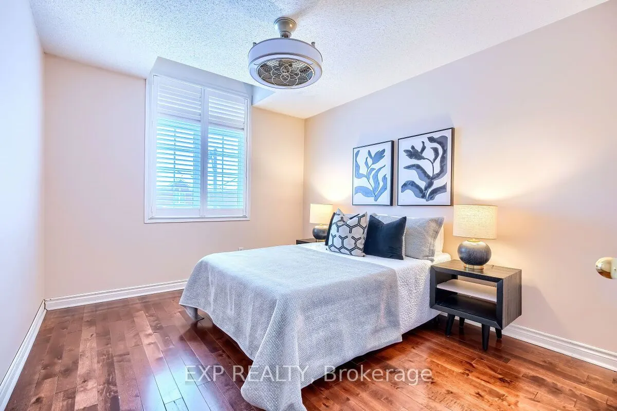247 Featherstone Rd