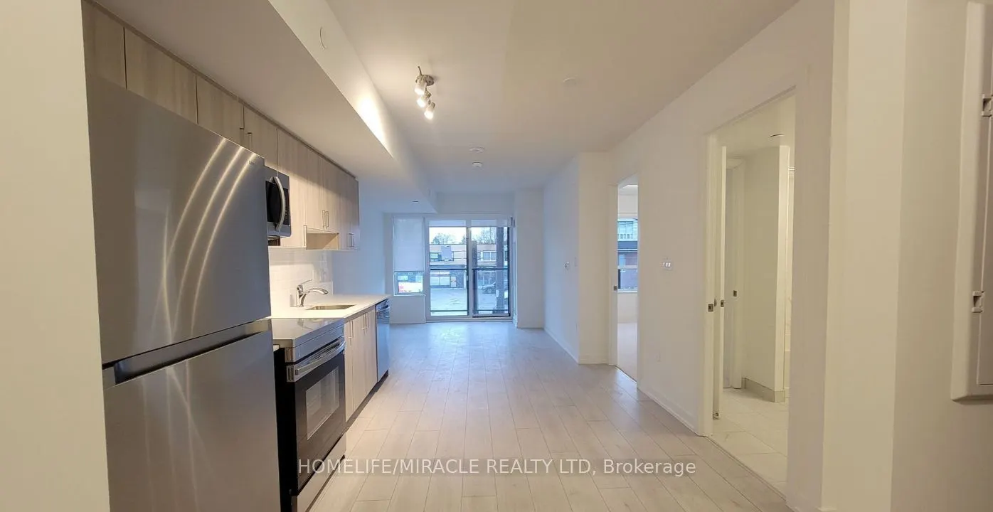 556 Marlee Ave, #206