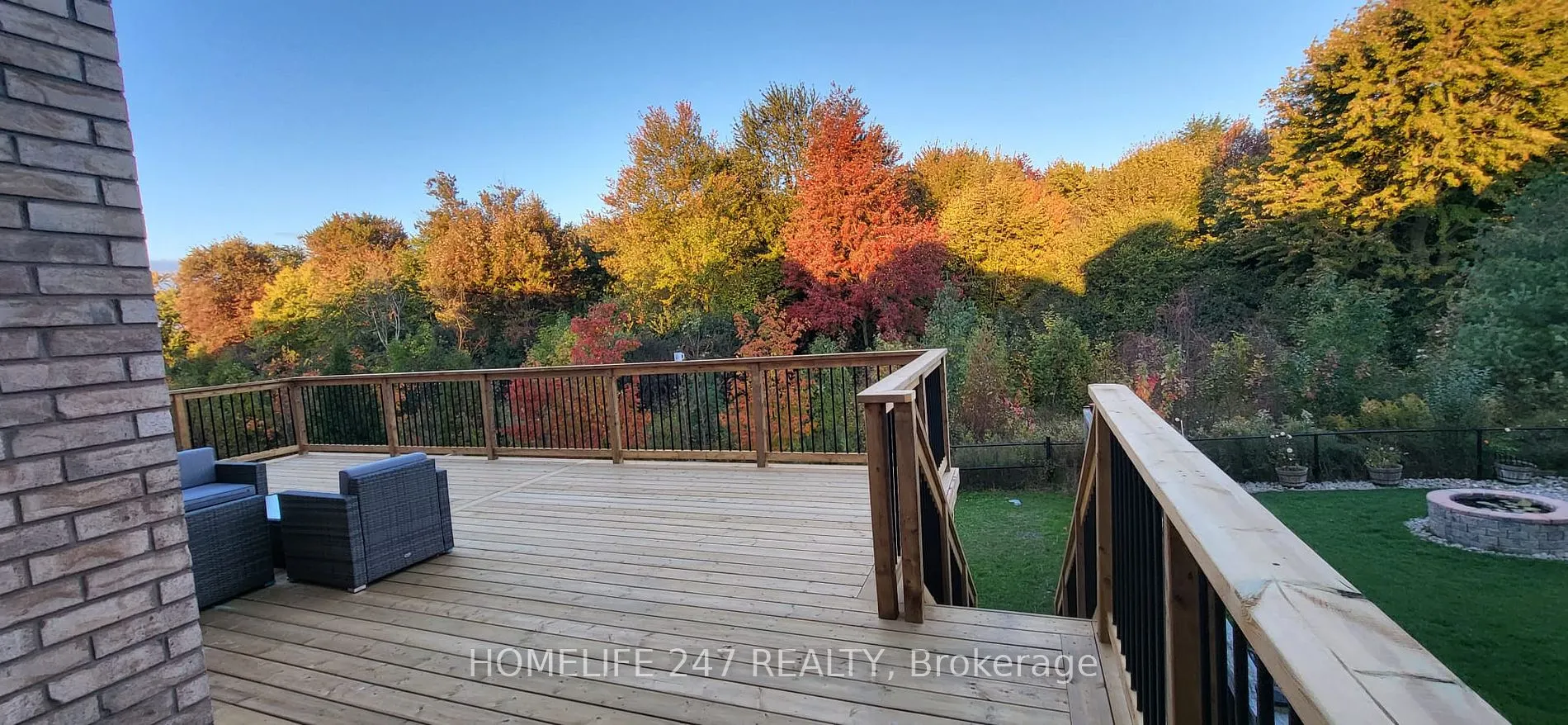 80 Aylesbury Dr