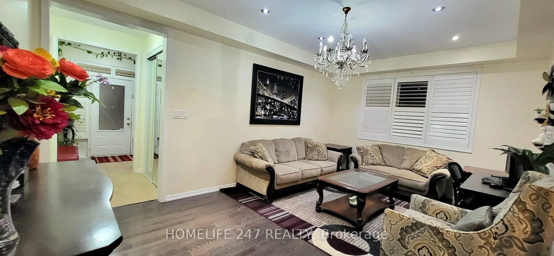 80 Aylesbury Dr