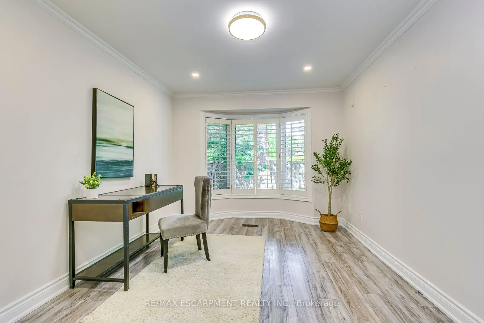 341 Acacia Crt