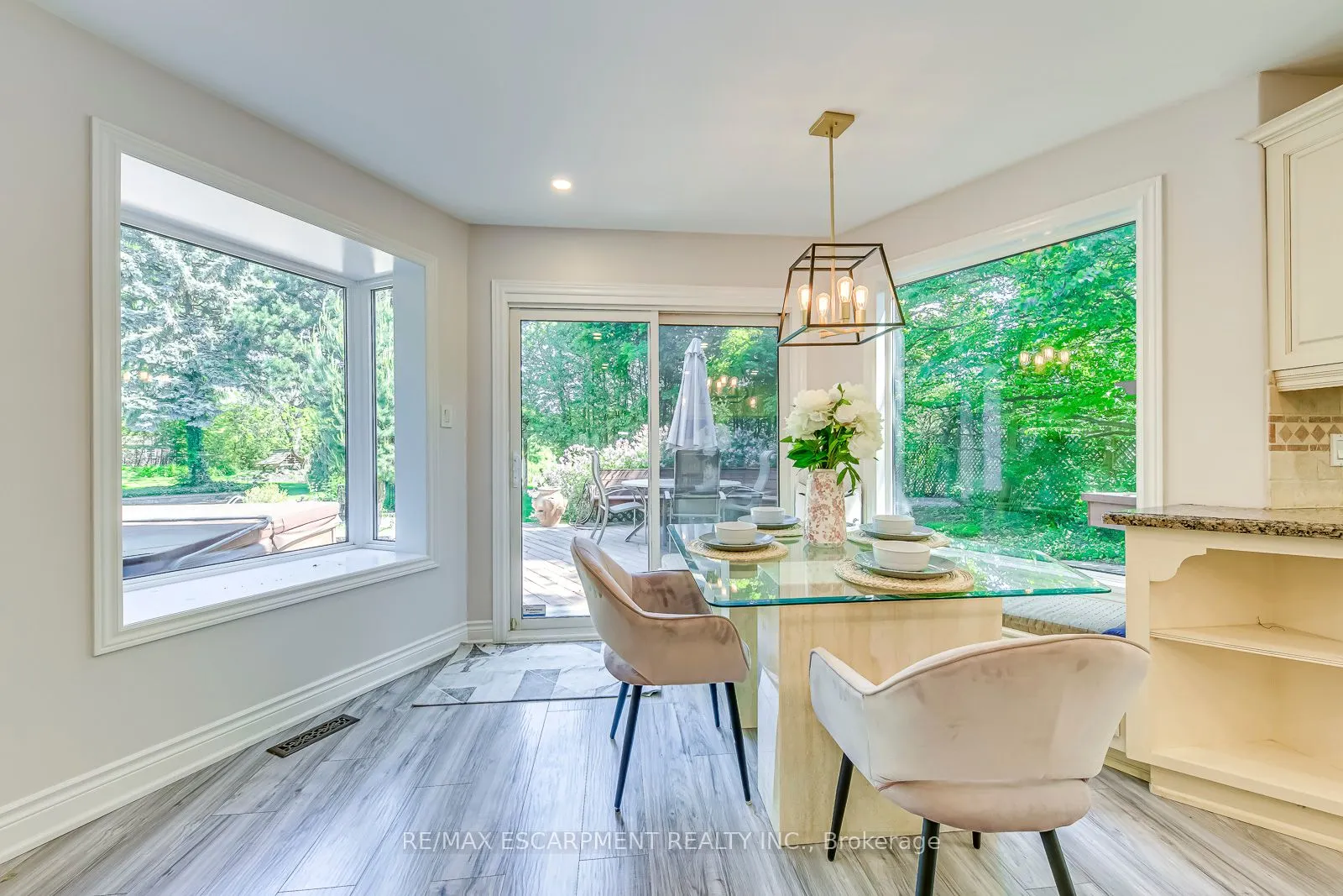 341 Acacia Crt