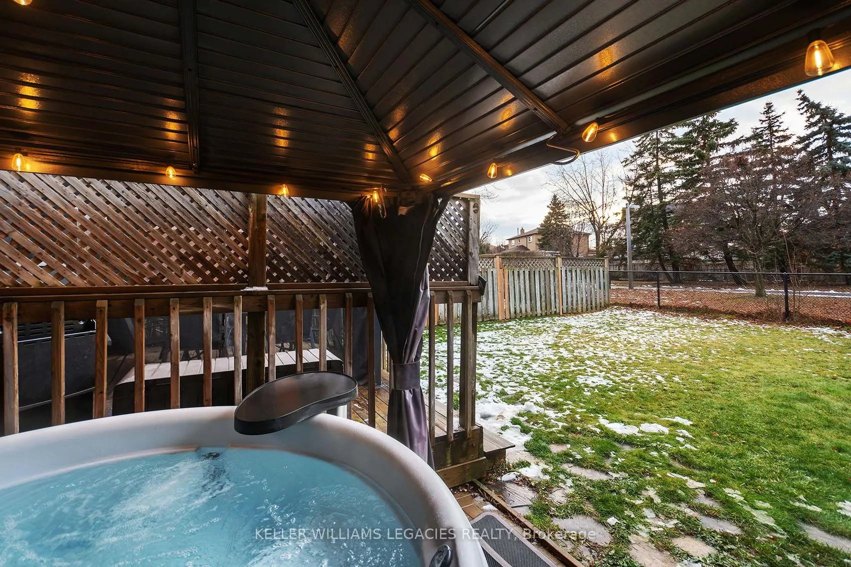 24 Newgate Pl