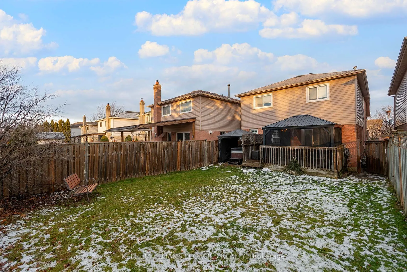 24 Newgate Pl