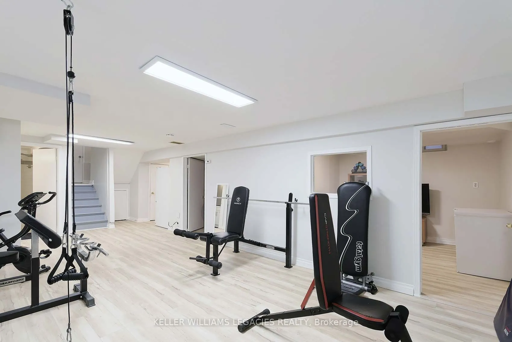 24 Newgate Pl