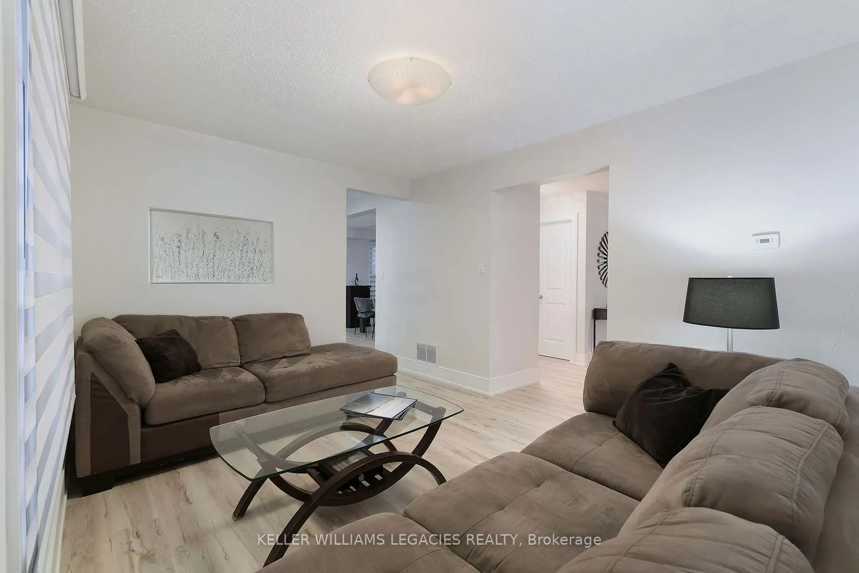 24 Newgate Pl