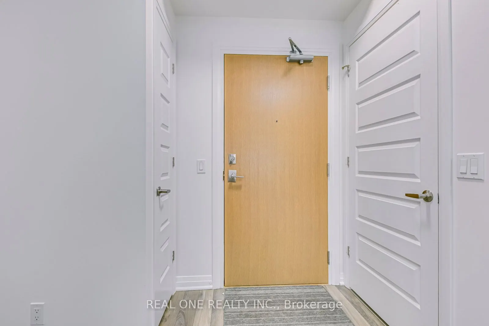 1105 Leger Way, #223
