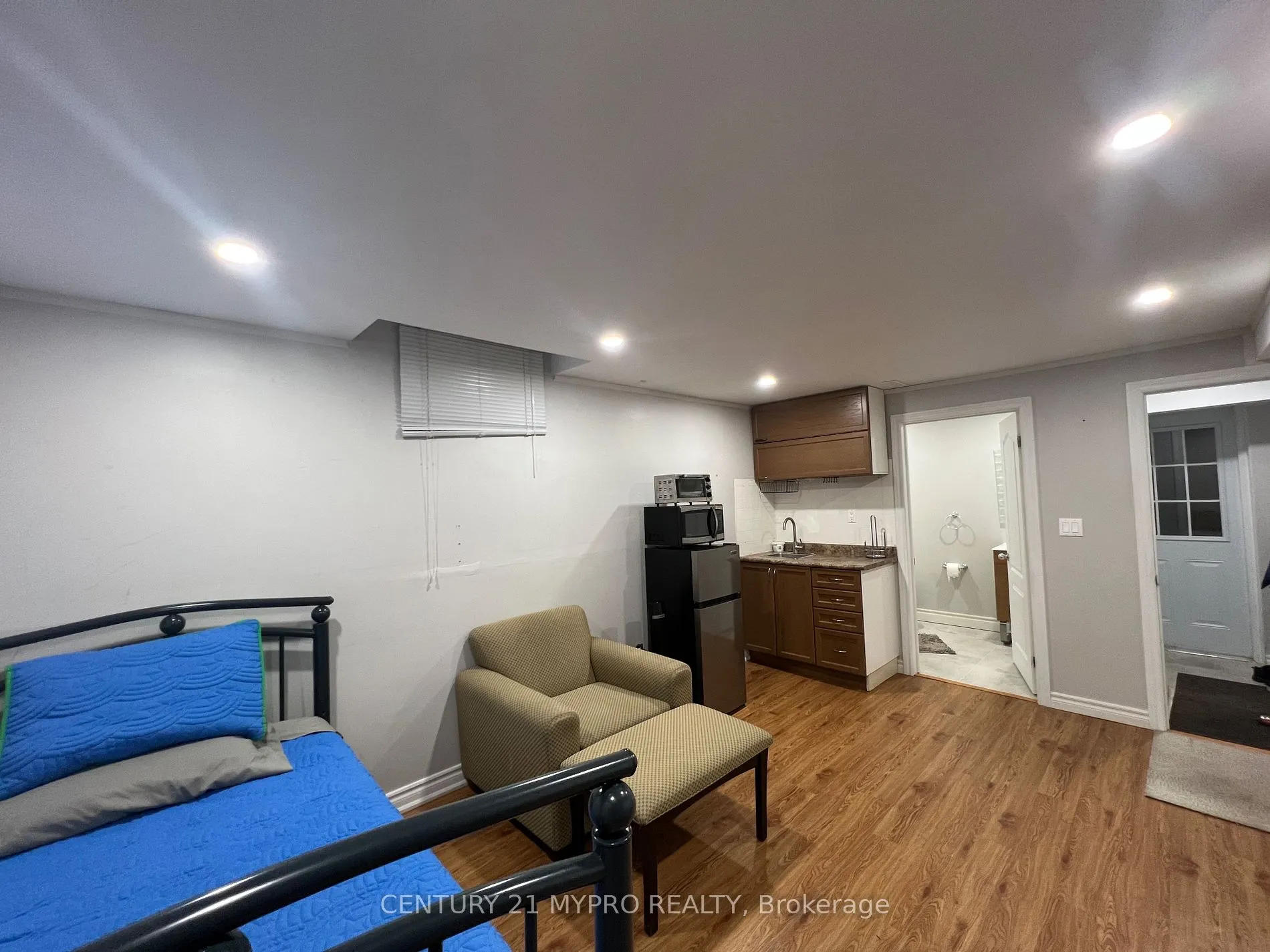 1588 Princelea Pl, #Lower