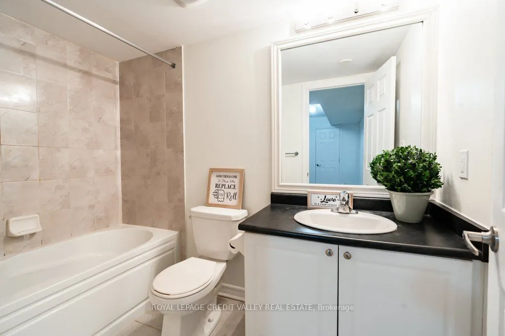 200 Veterans Dr, #6