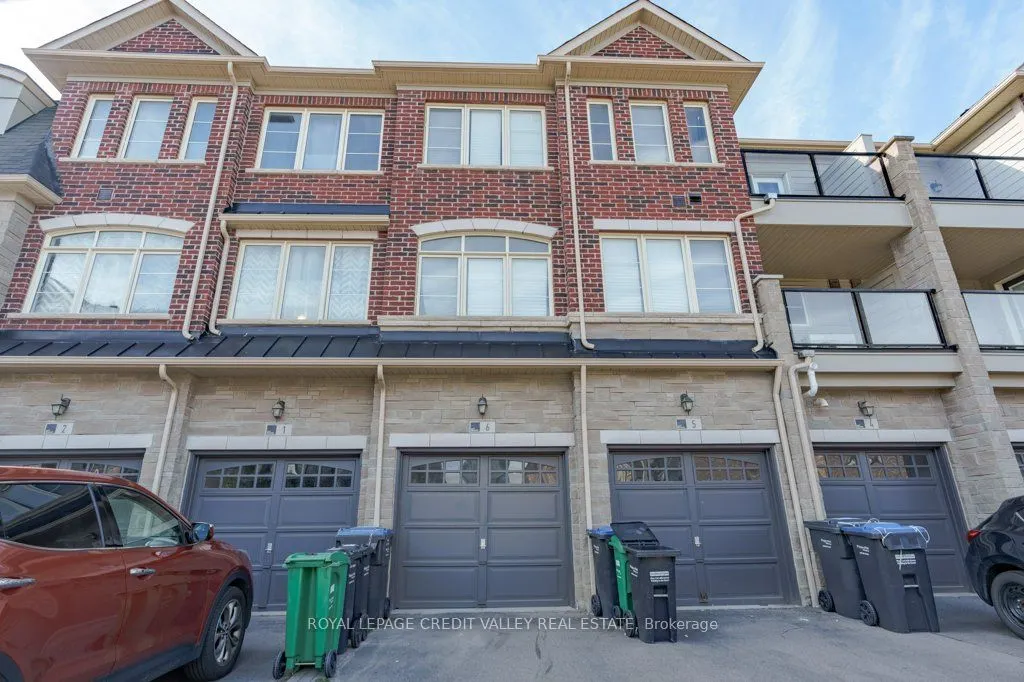 200 Veterans Dr, #6