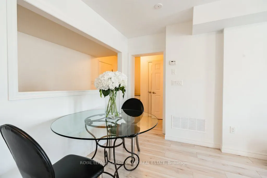 200 Veterans Dr, #6