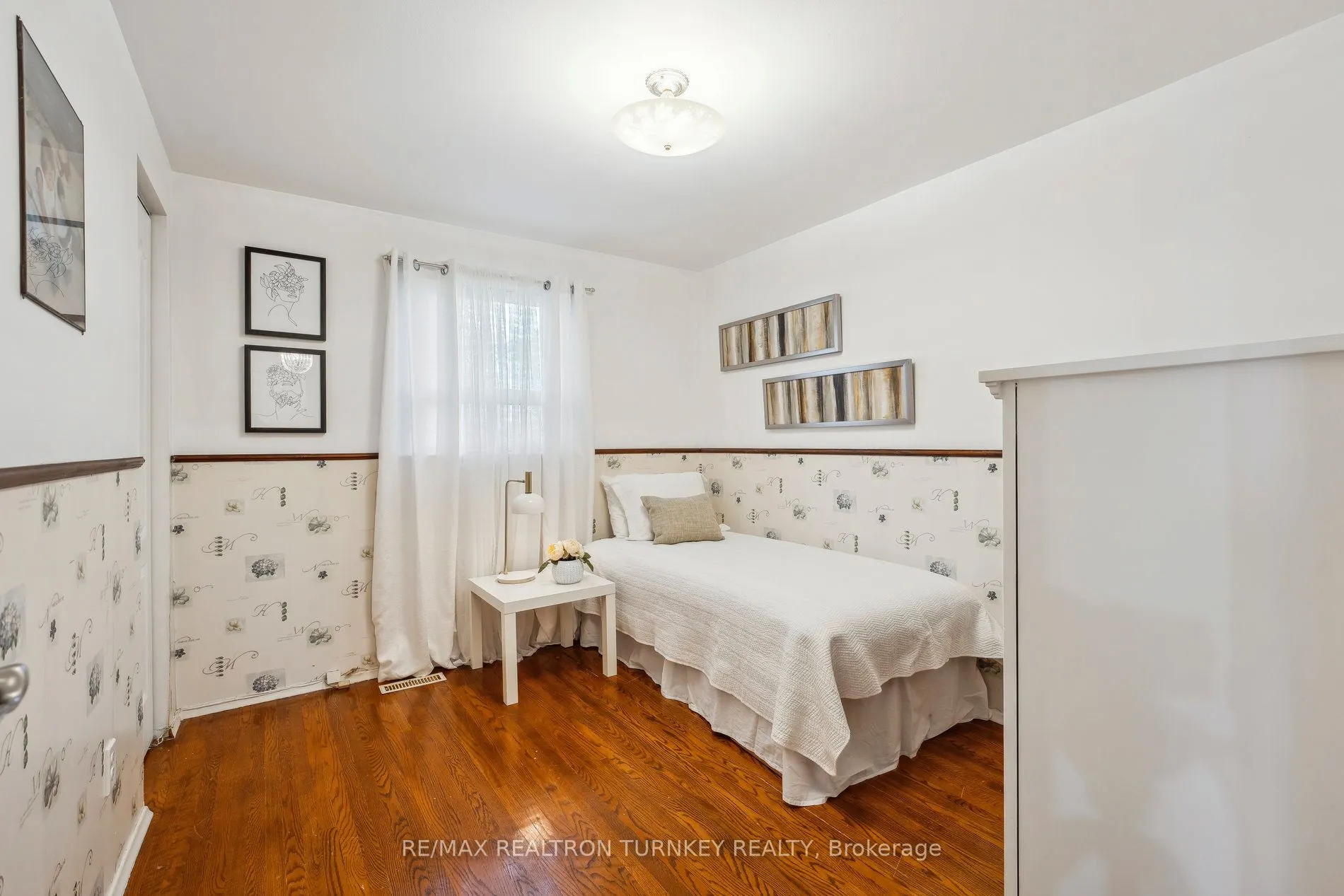 35 Bartley Bull Pkwy