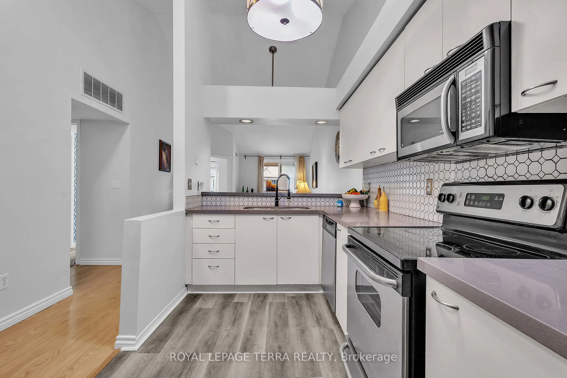 85 Bristol Rd E, #155