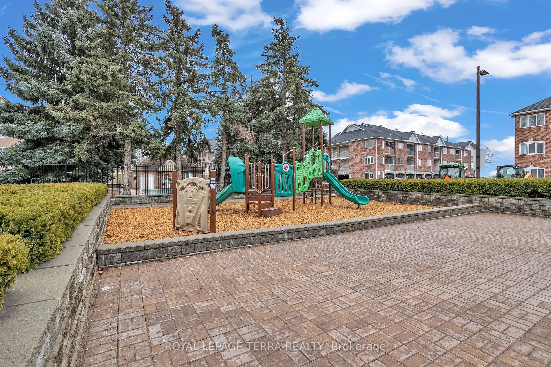 85 Bristol Rd E, #155
