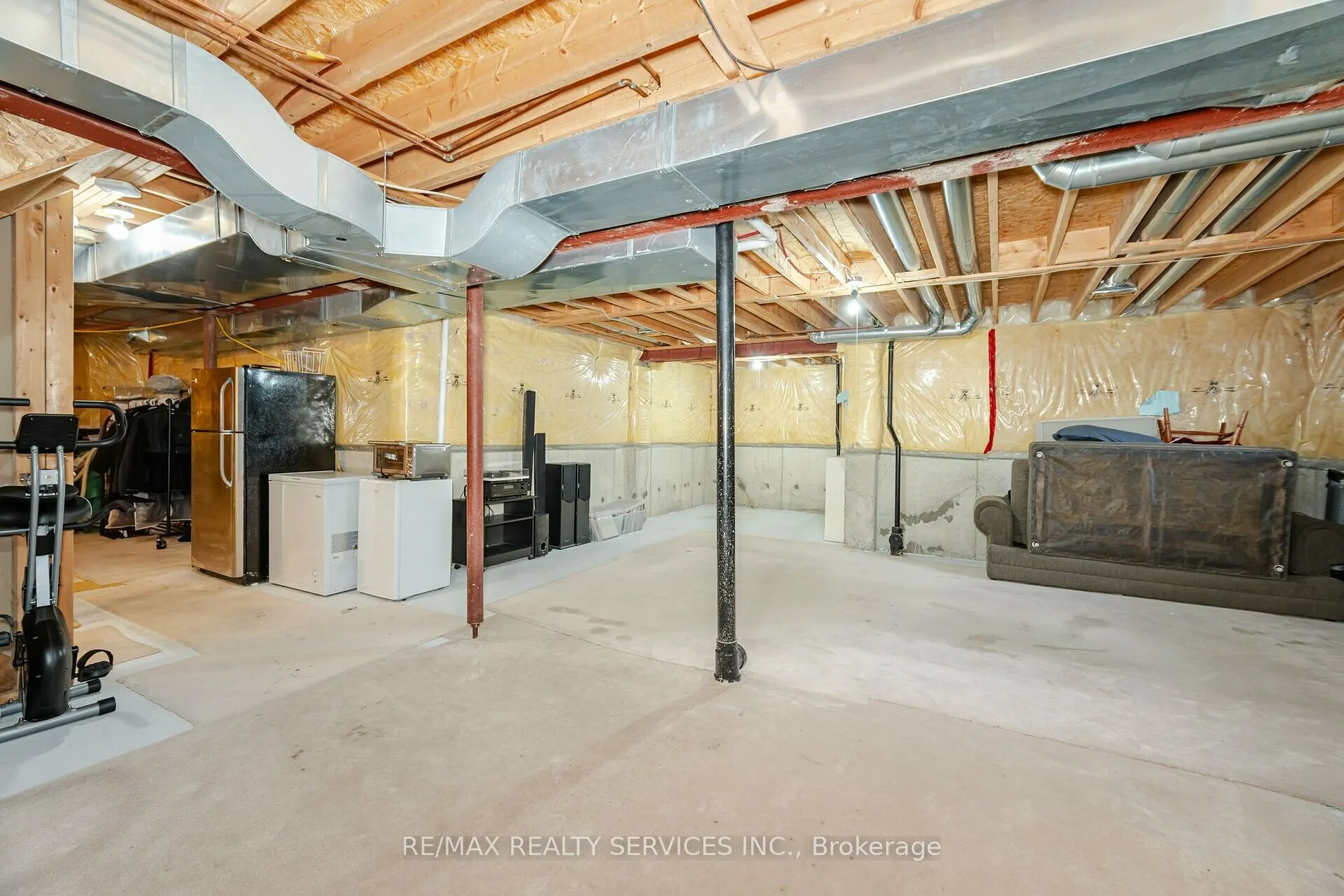 64 Edenbrook Hill Dr