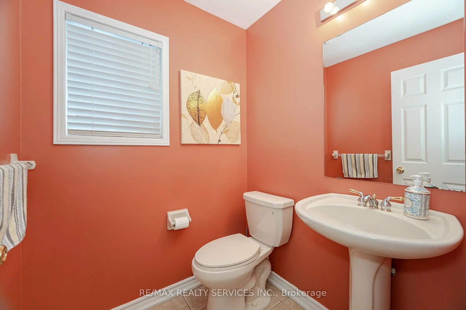 64 Edenbrook Hill Dr