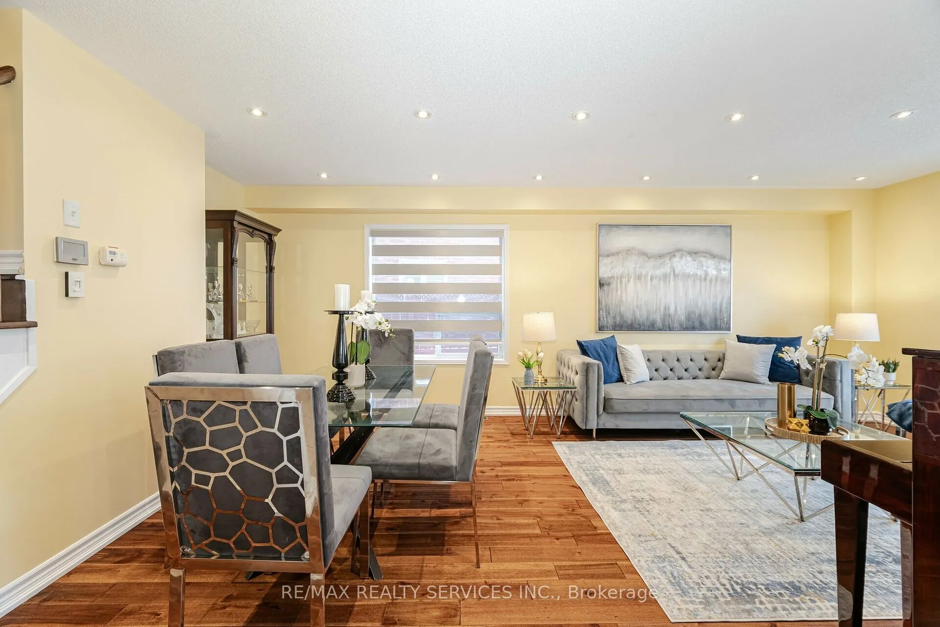 64 Edenbrook Hill Dr