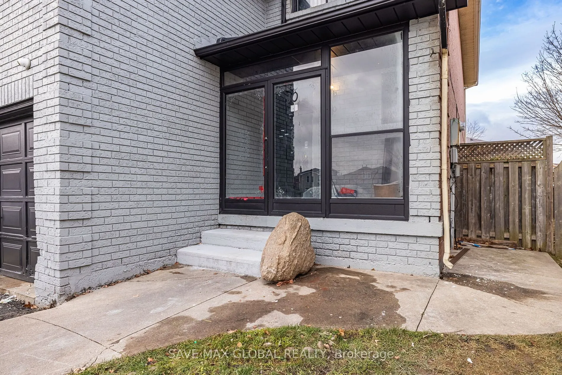 30 Rodwell Crt
