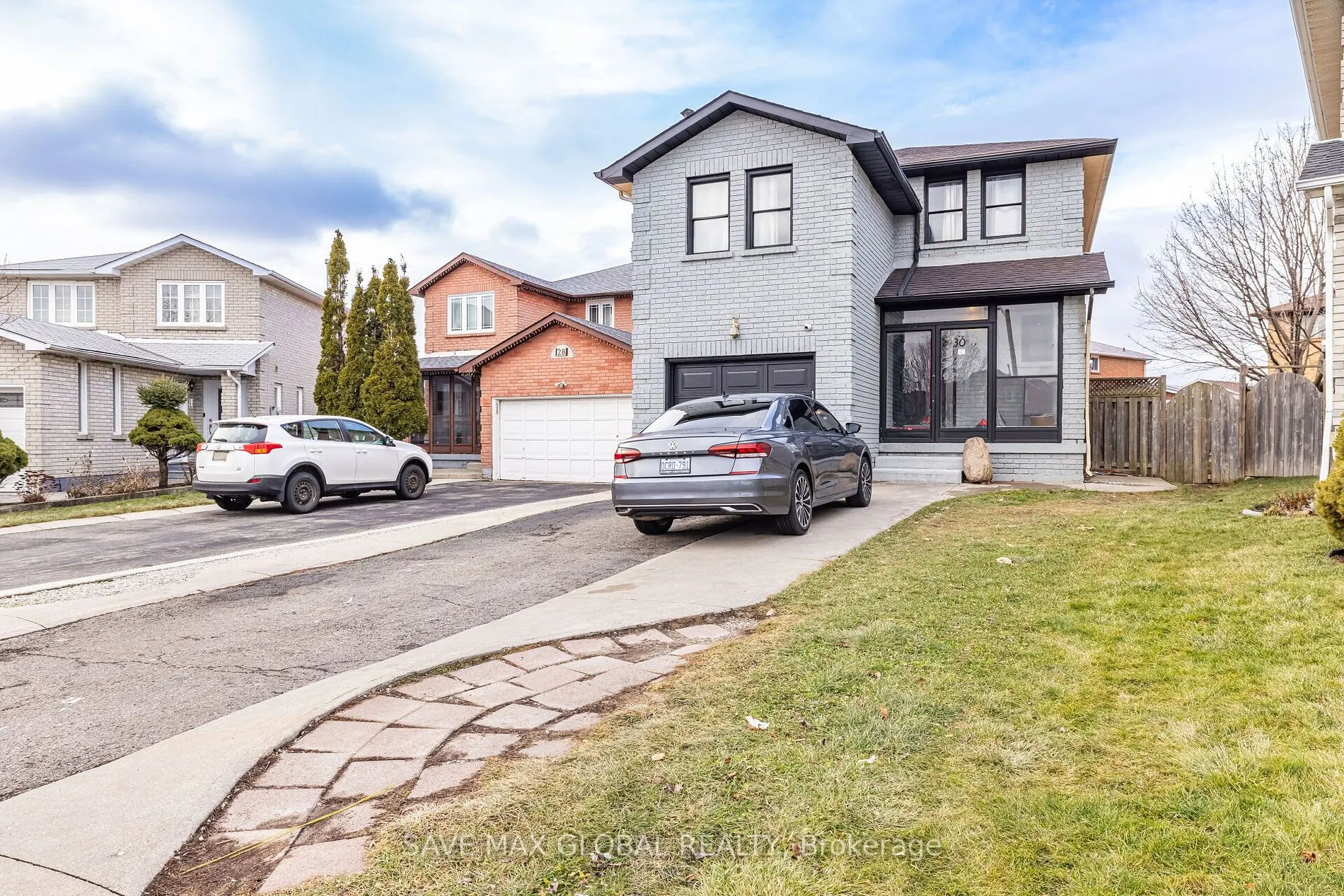 30 Rodwell Crt