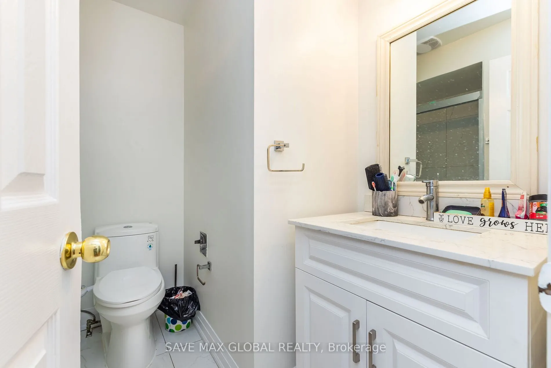 30 Rodwell Crt