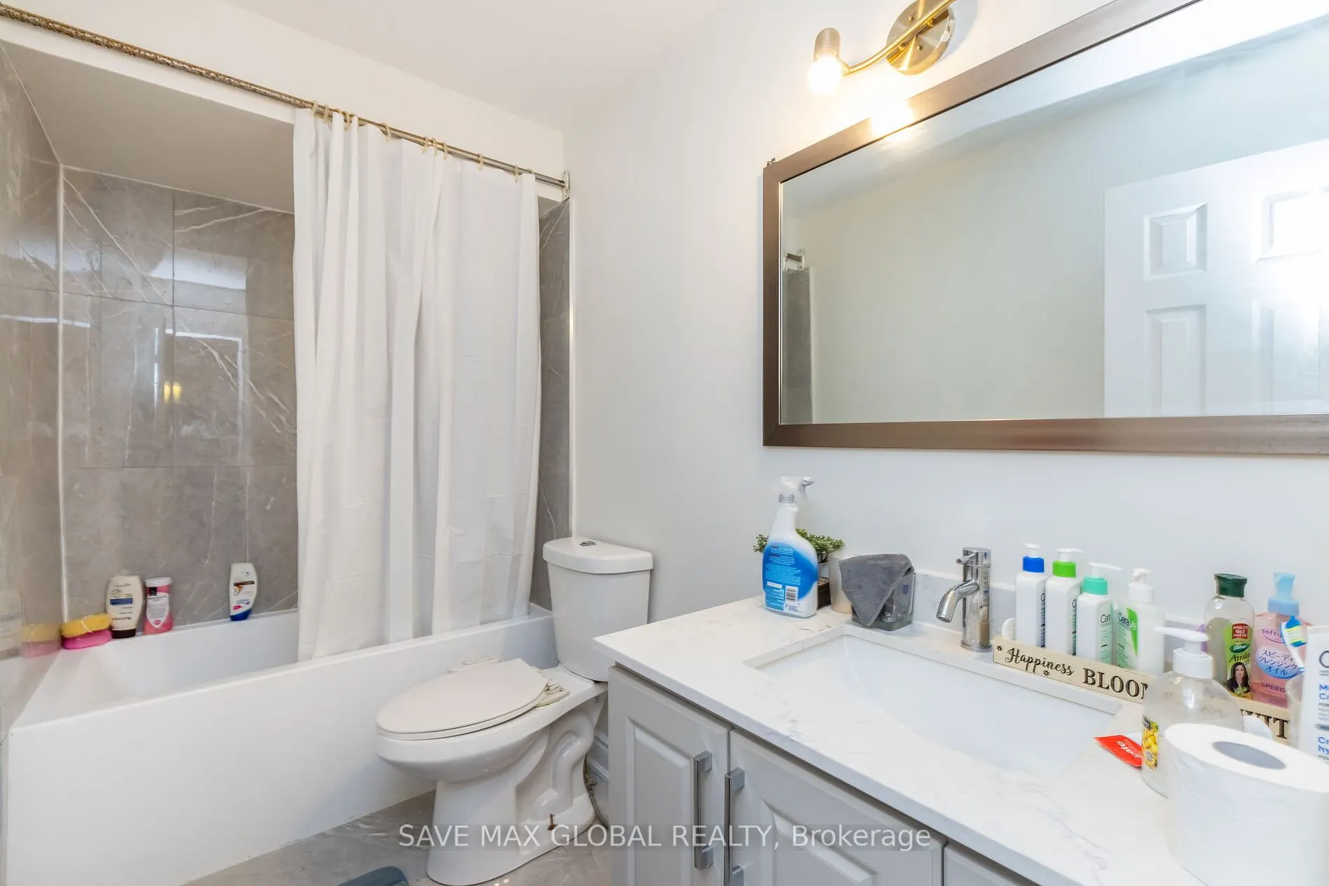 30 Rodwell Crt