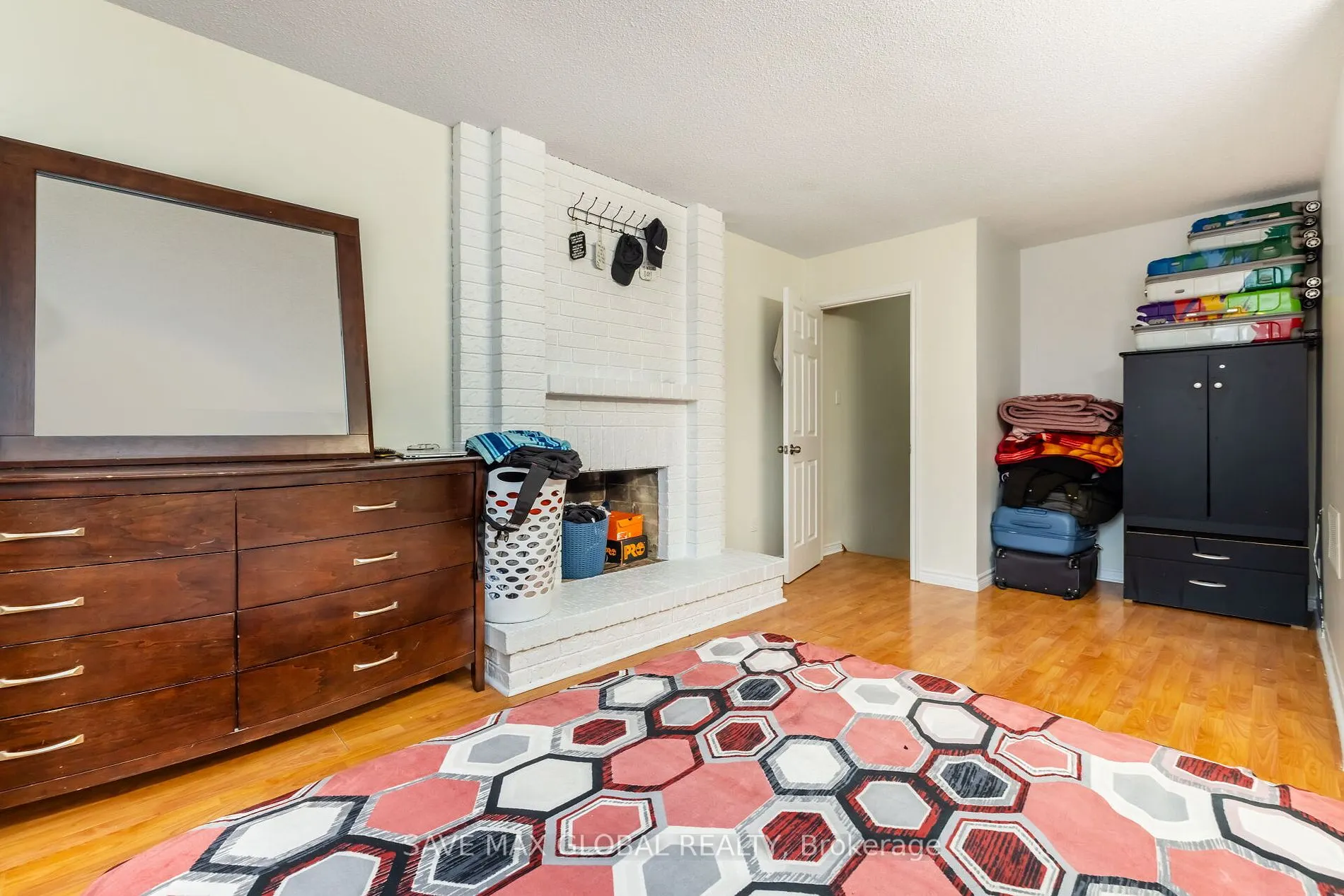 30 Rodwell Crt