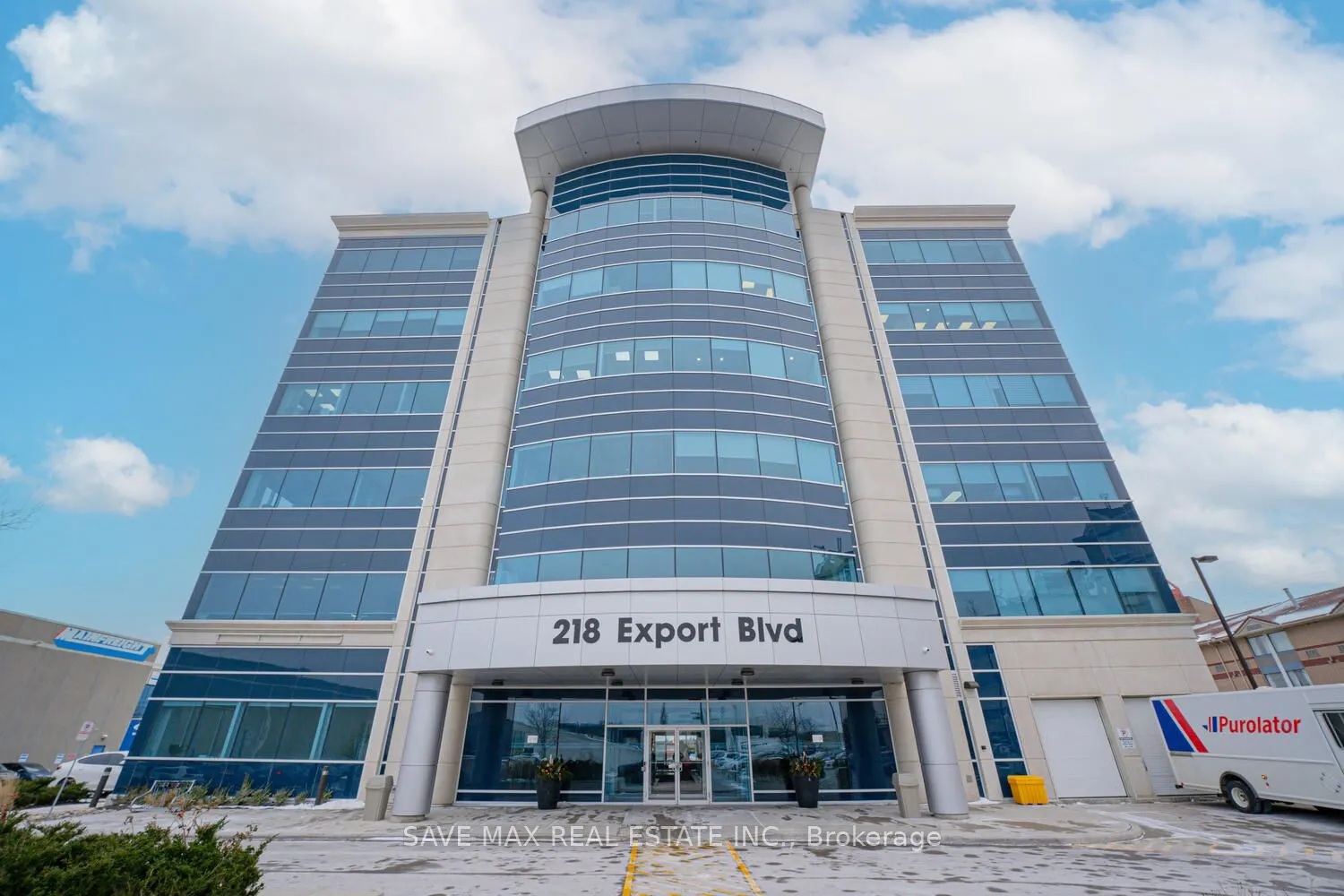 218 Export Blvd, #101
