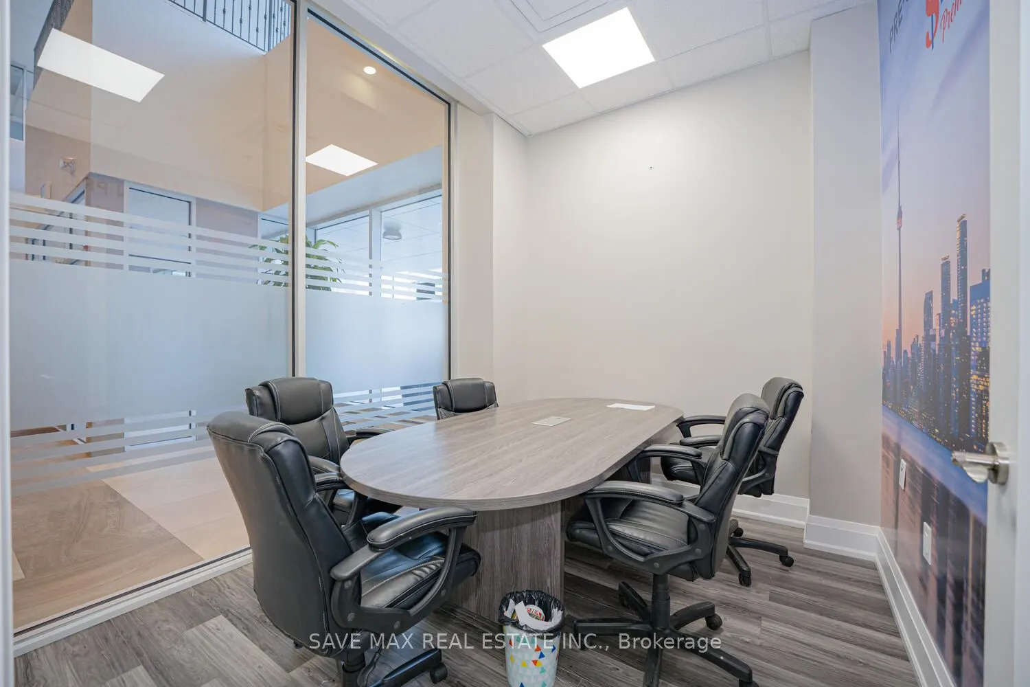 218 Export Blvd, #101