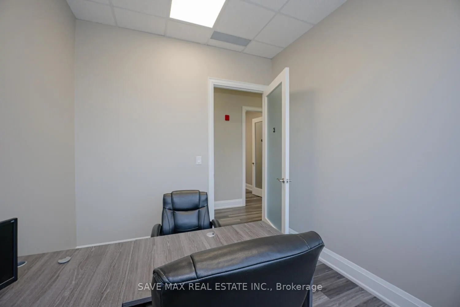 218 Export Blvd, #101
