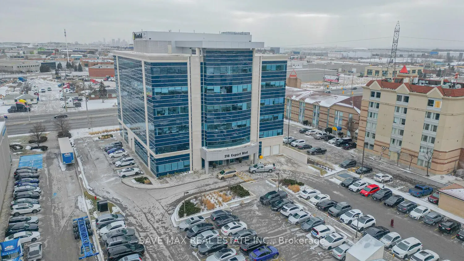 218 Export Blvd, #101