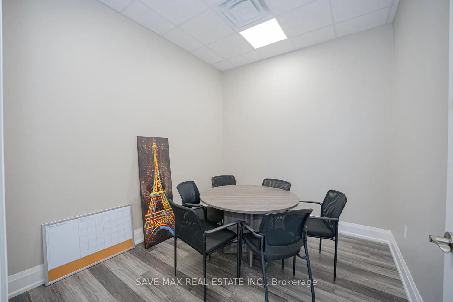 218 Export Blvd, #101