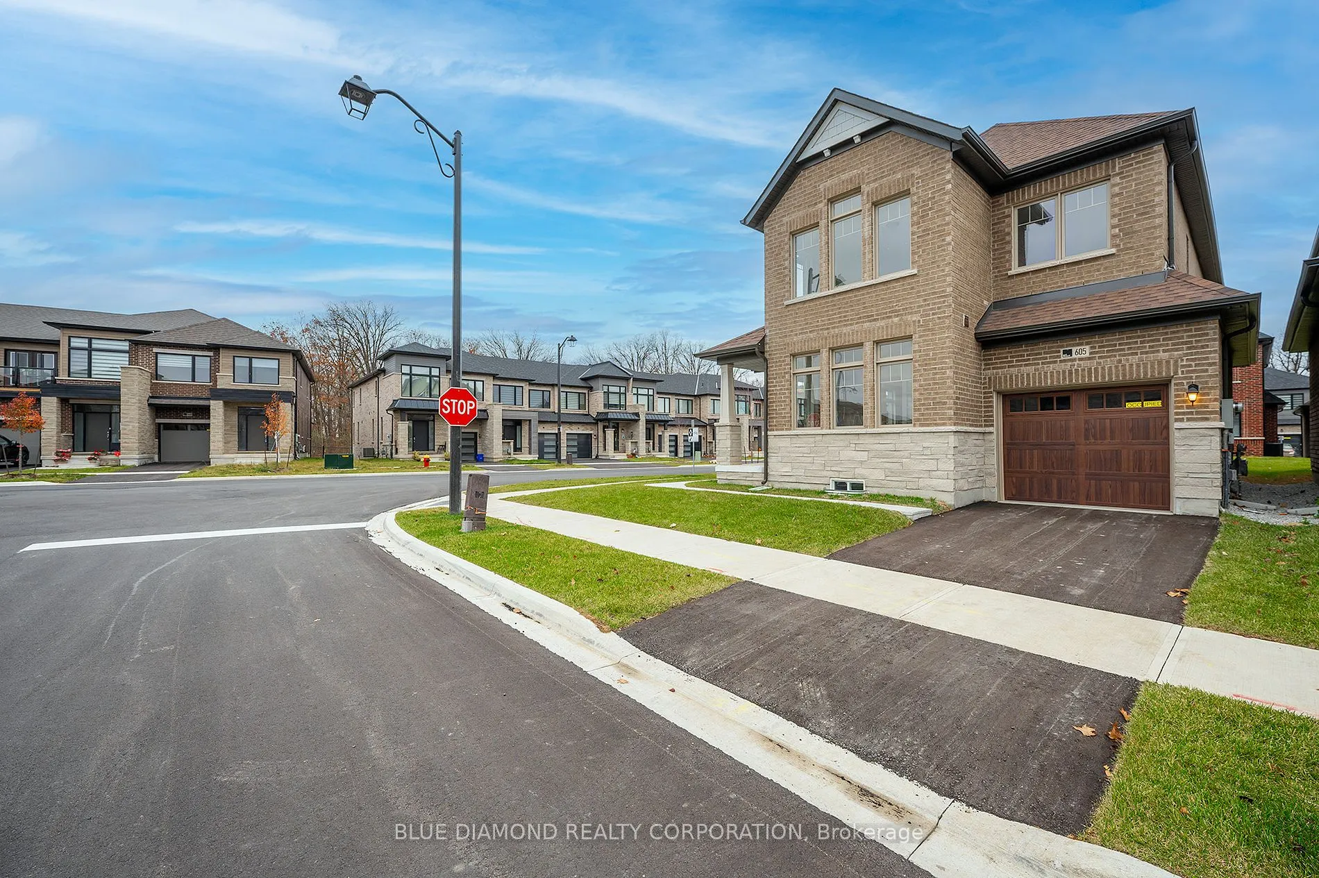 605 FULLUM LANDING