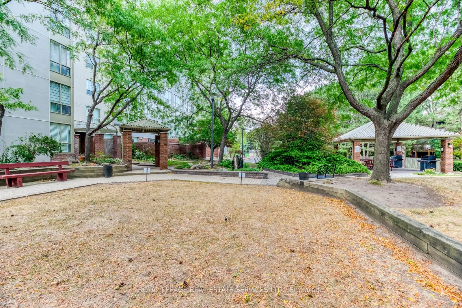 1110 Walden Circ, #PH05