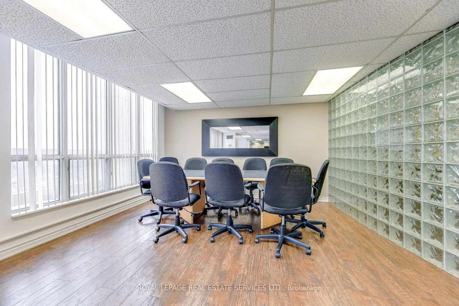 1110 Walden Circ, #PH05