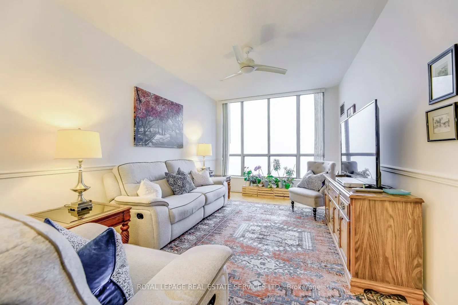 1110 Walden Circ, #PH05