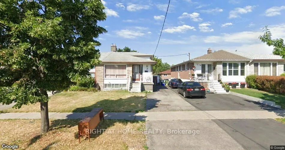 68 Elnathan Cres, #Main