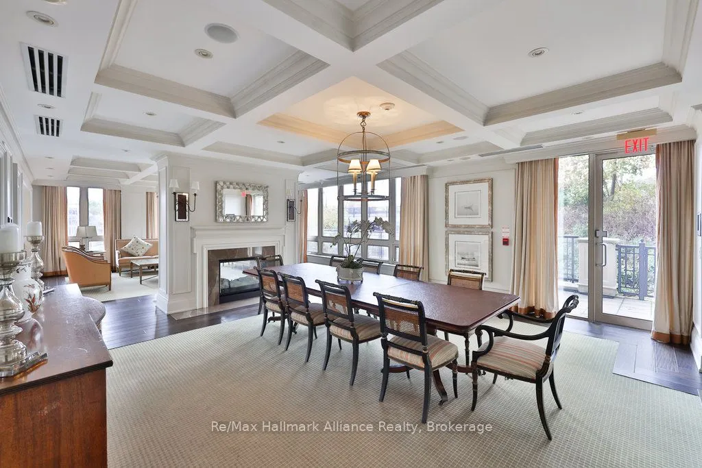 111 Forsythe St, #201