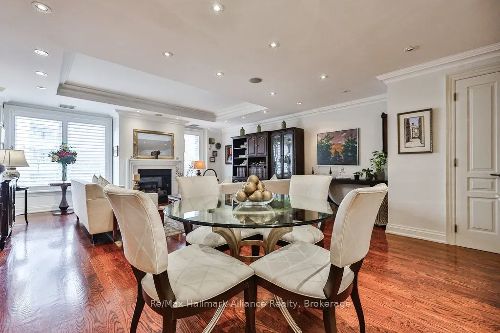 111 Forsythe St, #201