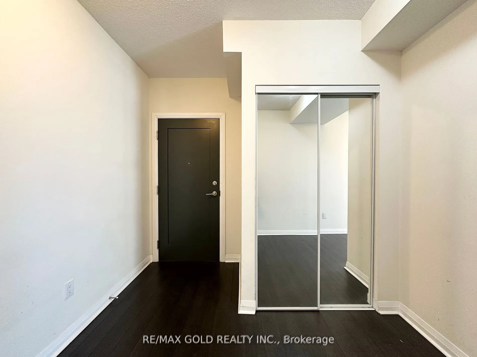 5033 Four Springs Ave, #2017