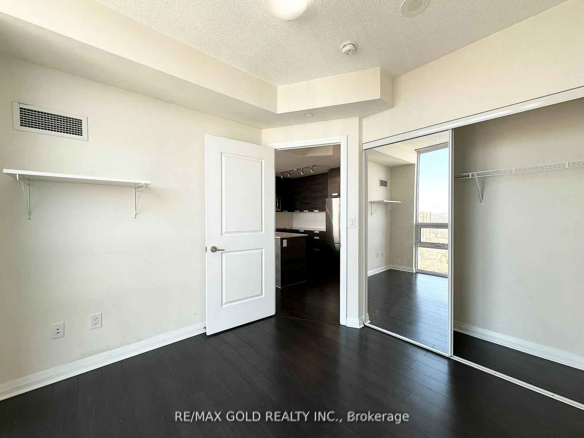 5033 Four Springs Ave, #2017