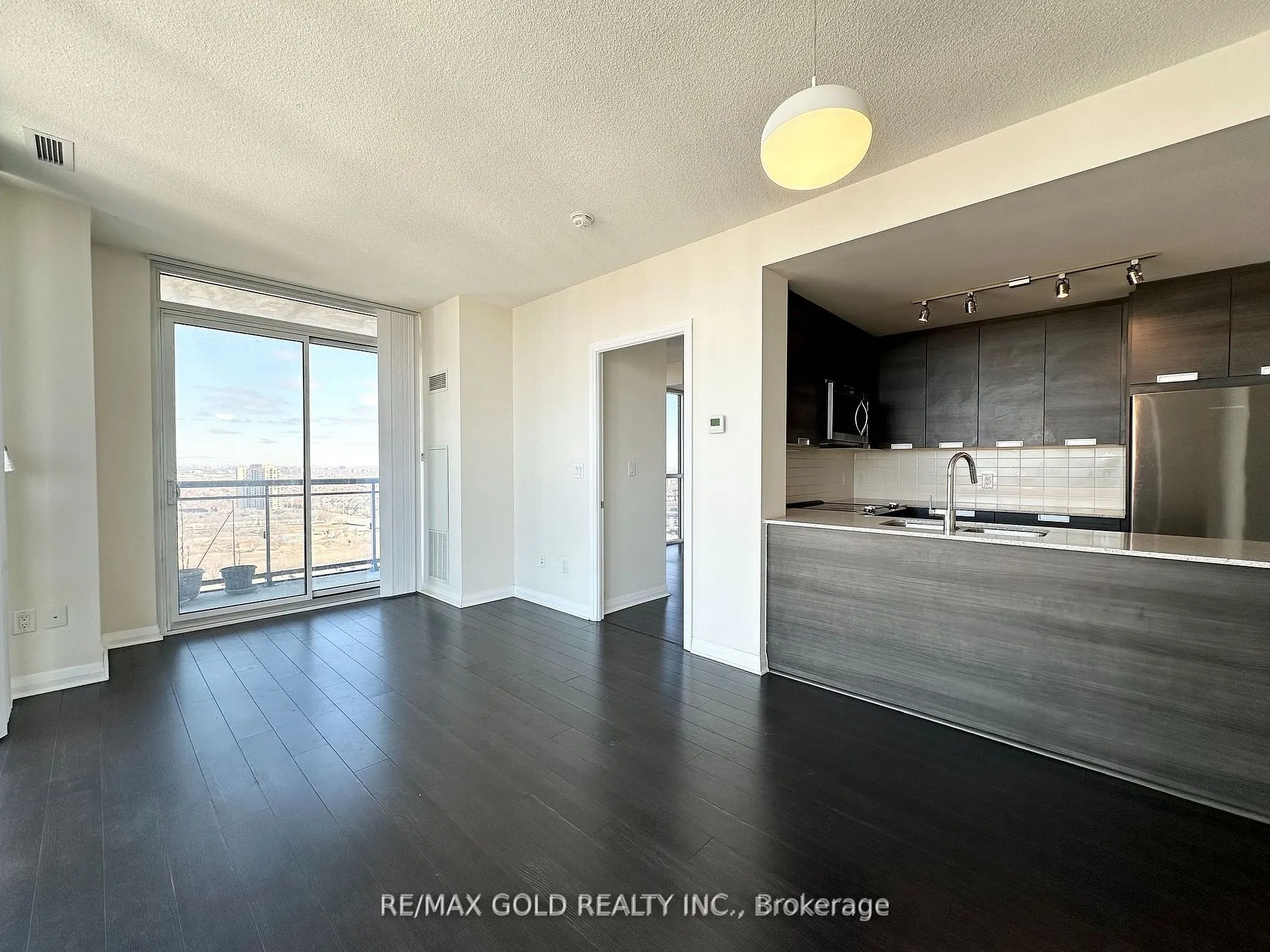 5033 Four Springs Ave, #2017