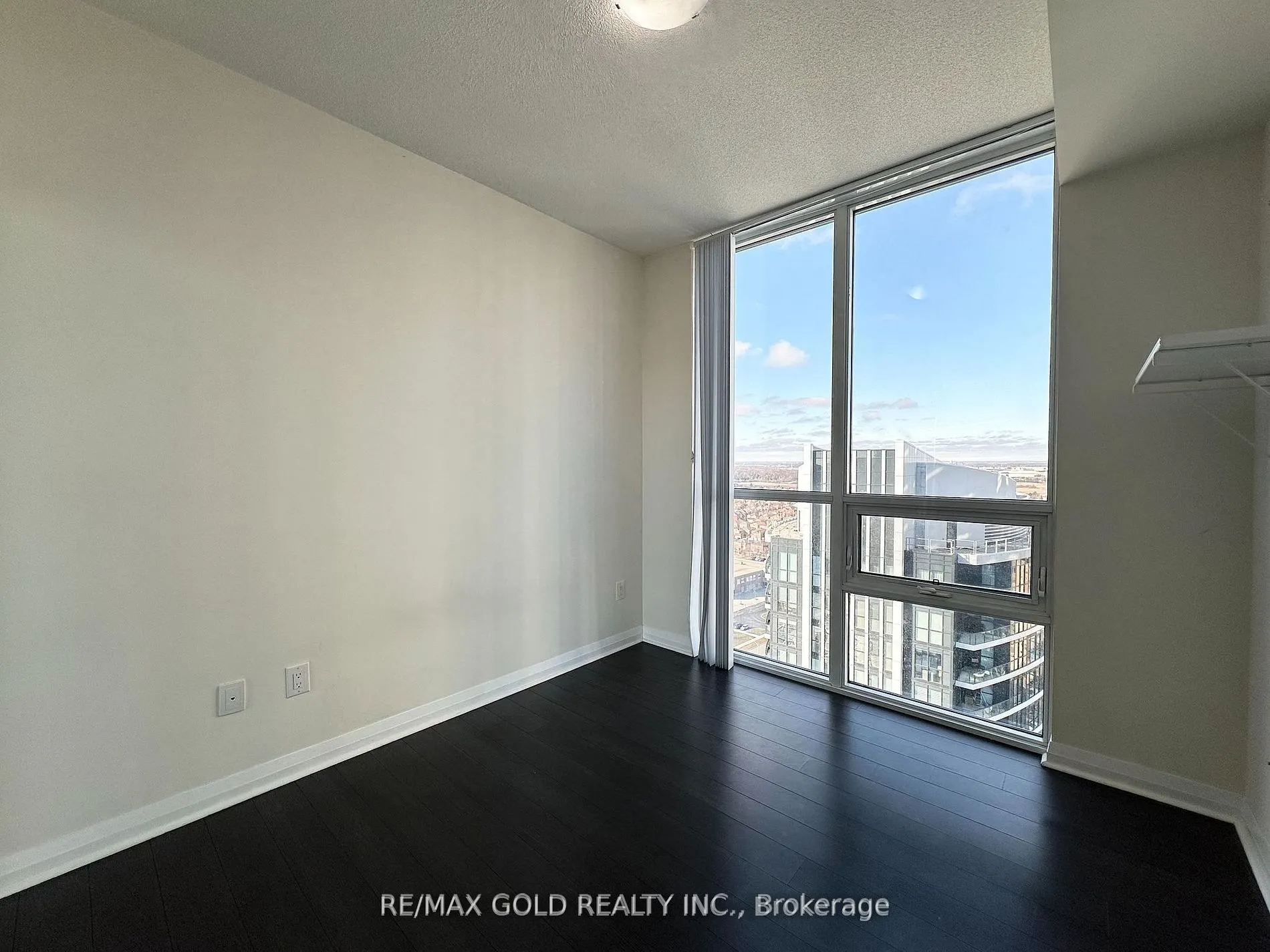 5033 Four Springs Ave, #2017