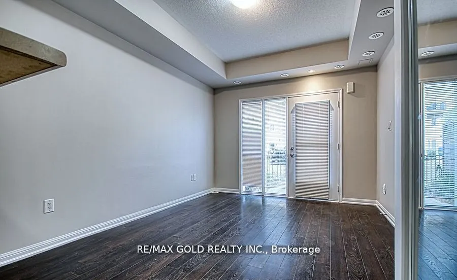 250 Sunny Meadow Blvd, #118