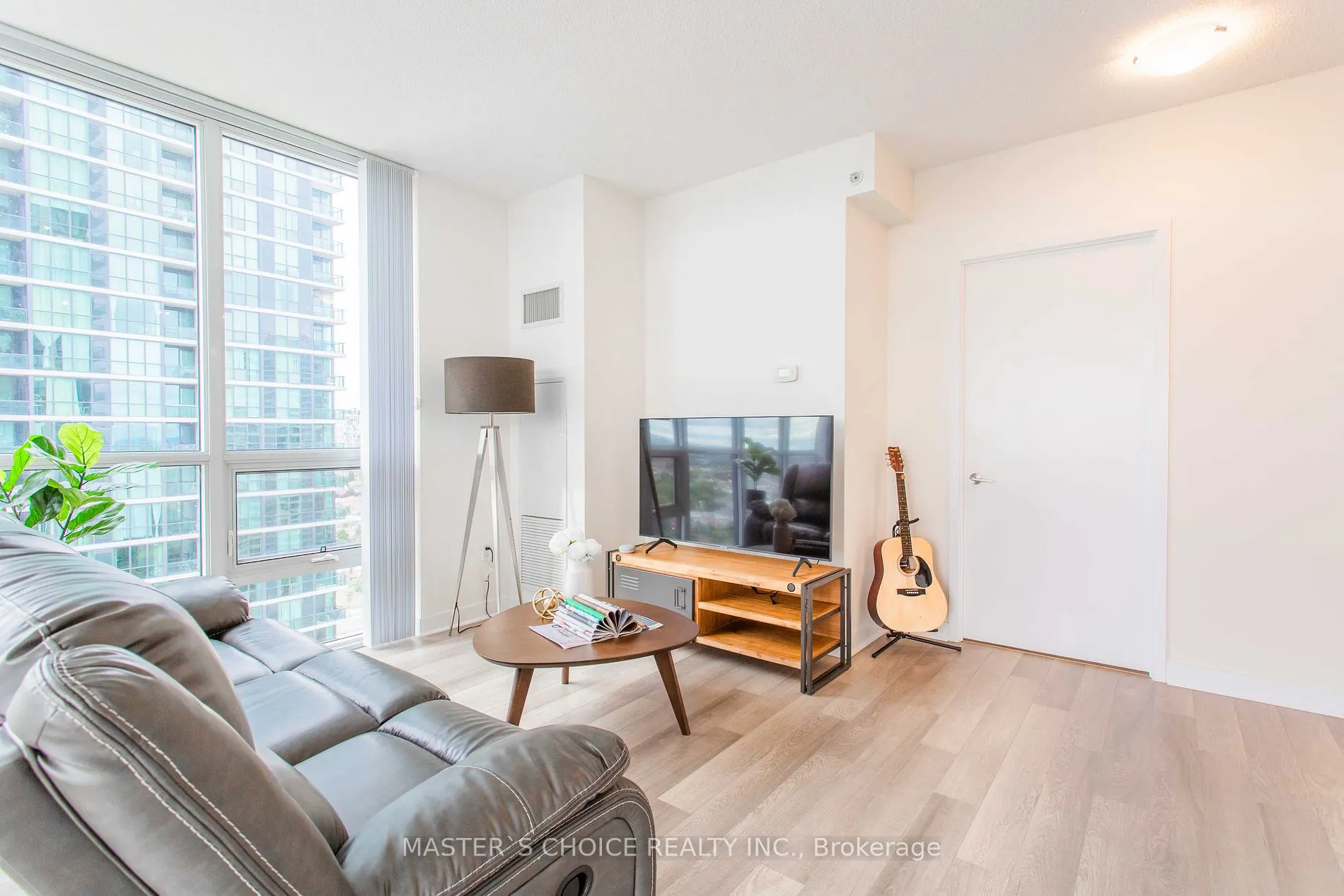 3975 Grand Park Dr, #1407