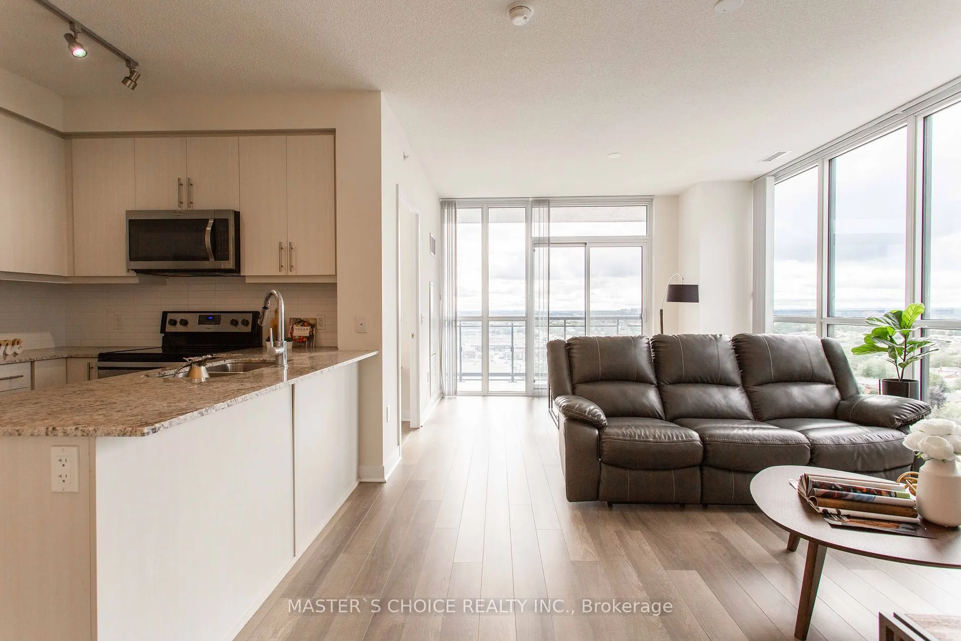 3975 Grand Park Dr, #1407