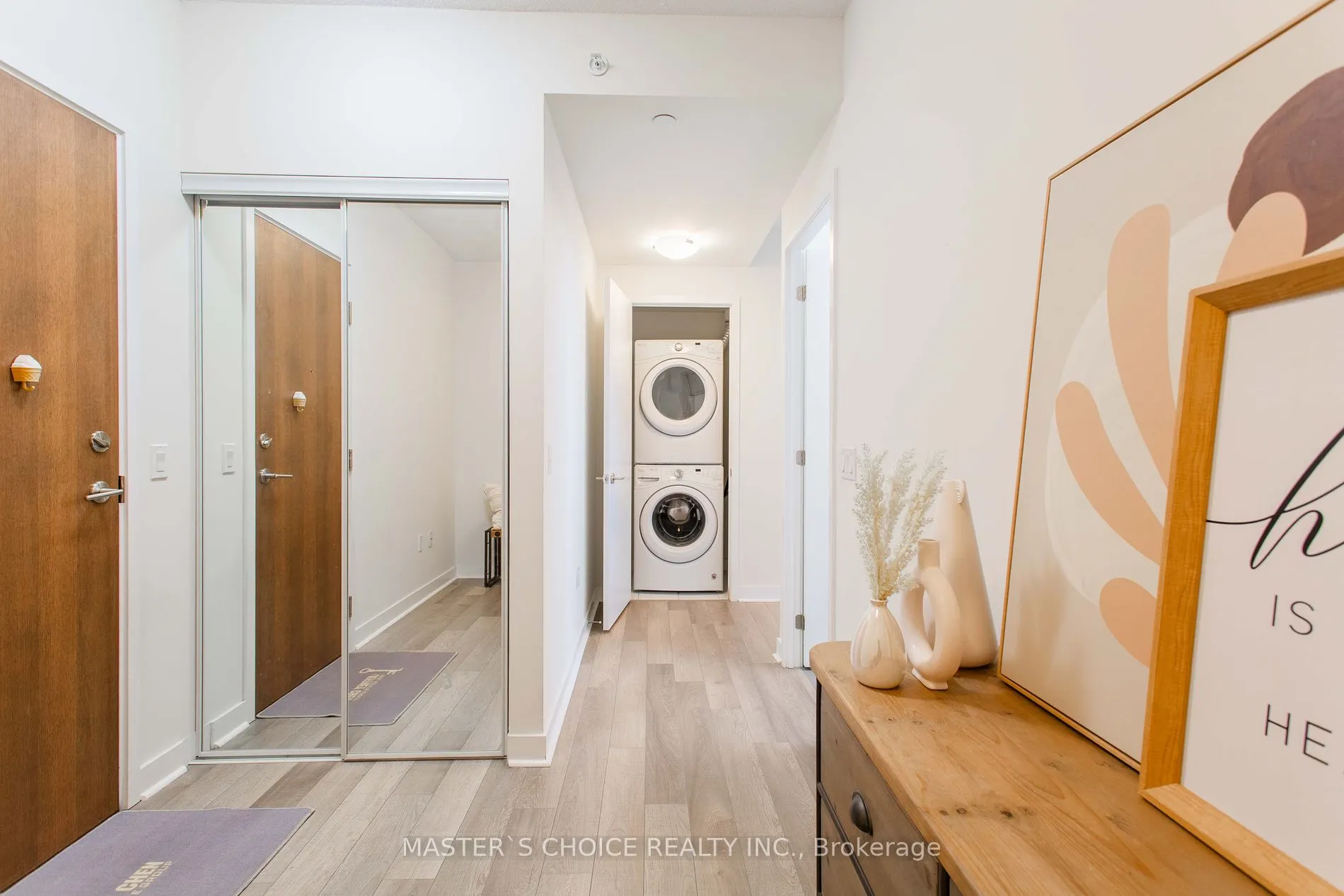 3975 Grand Park Dr, #1407