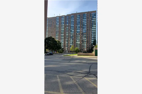 155 Hillcrest Ave #514