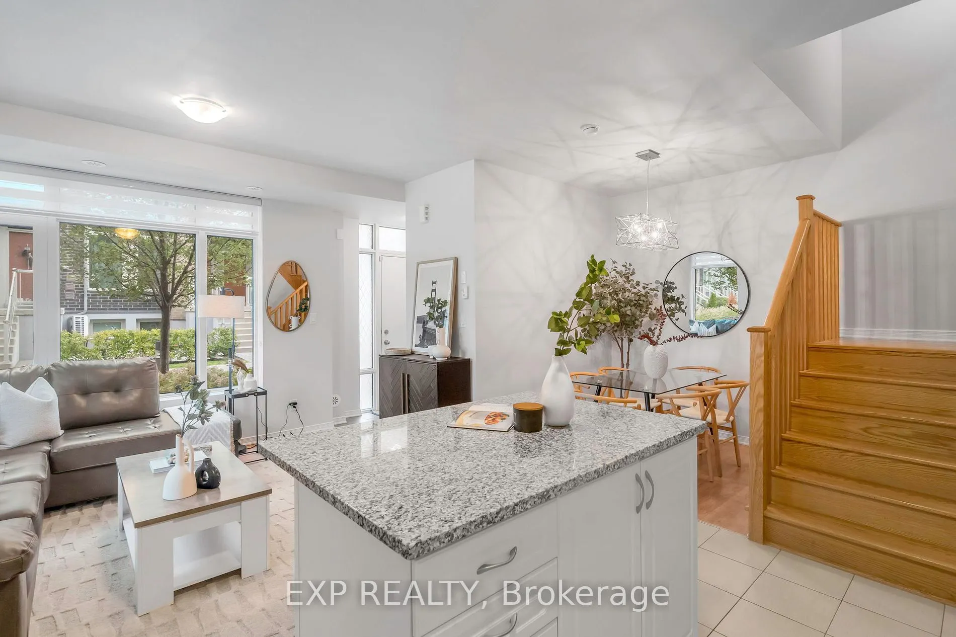 15 Applewood Lane, #95