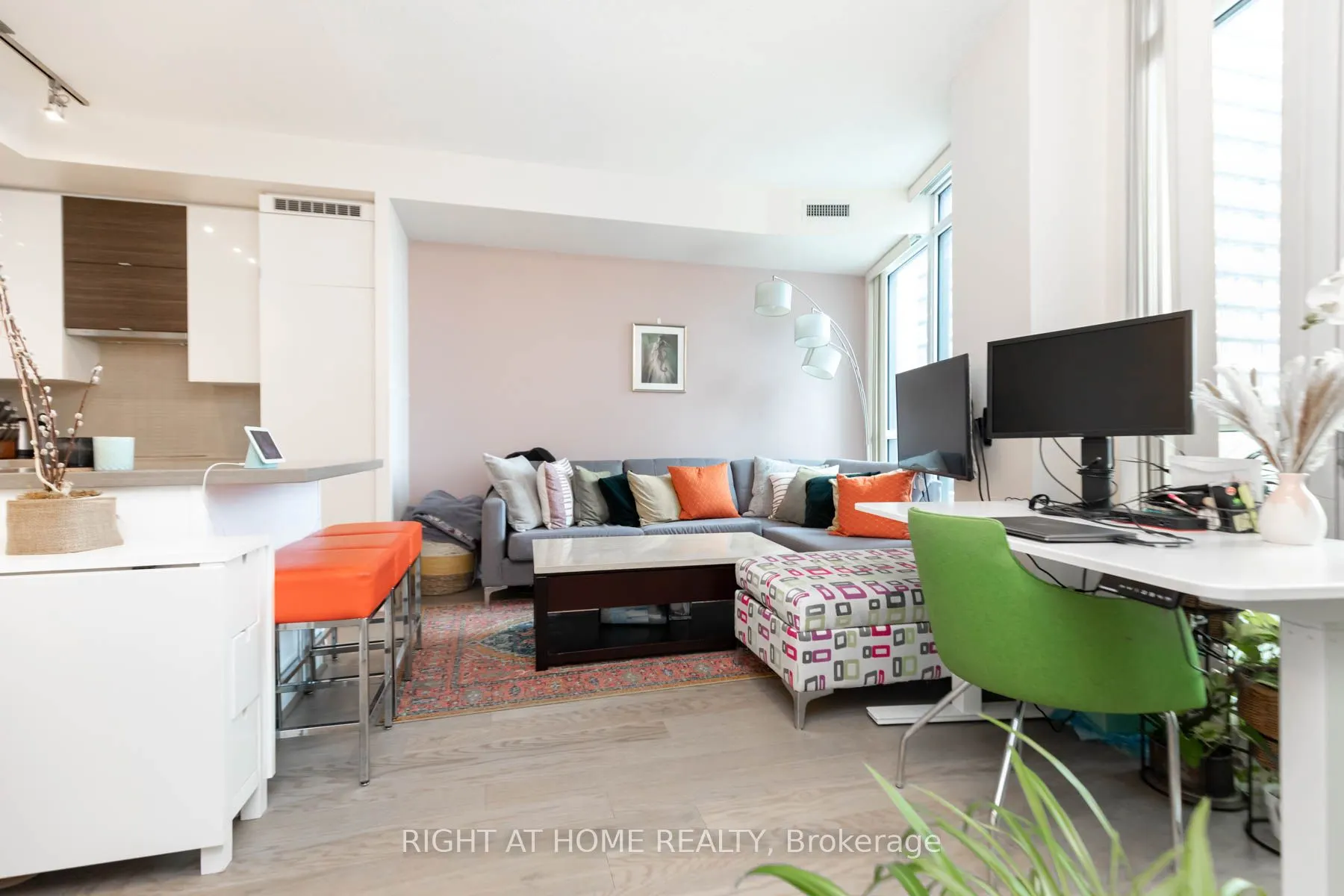 59 Annie Craig Dr, #1308